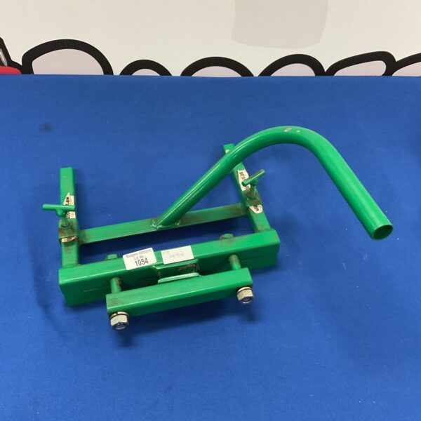 Steel chainsaw plank attachment for milling timber.