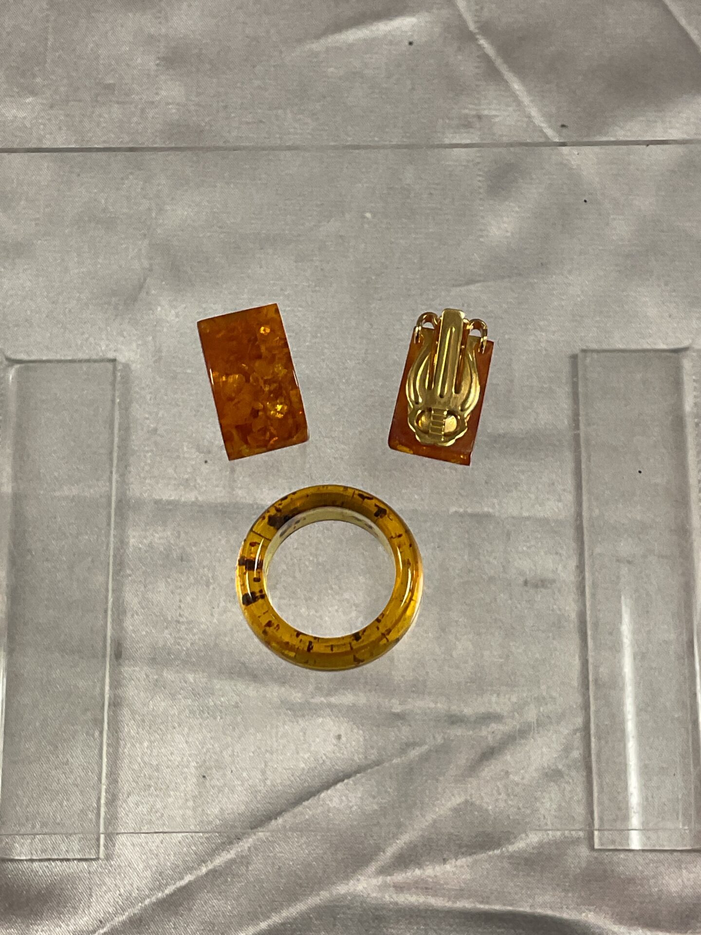 788 Pair of Amber colour Clipon earrings and Amber colour ring size O