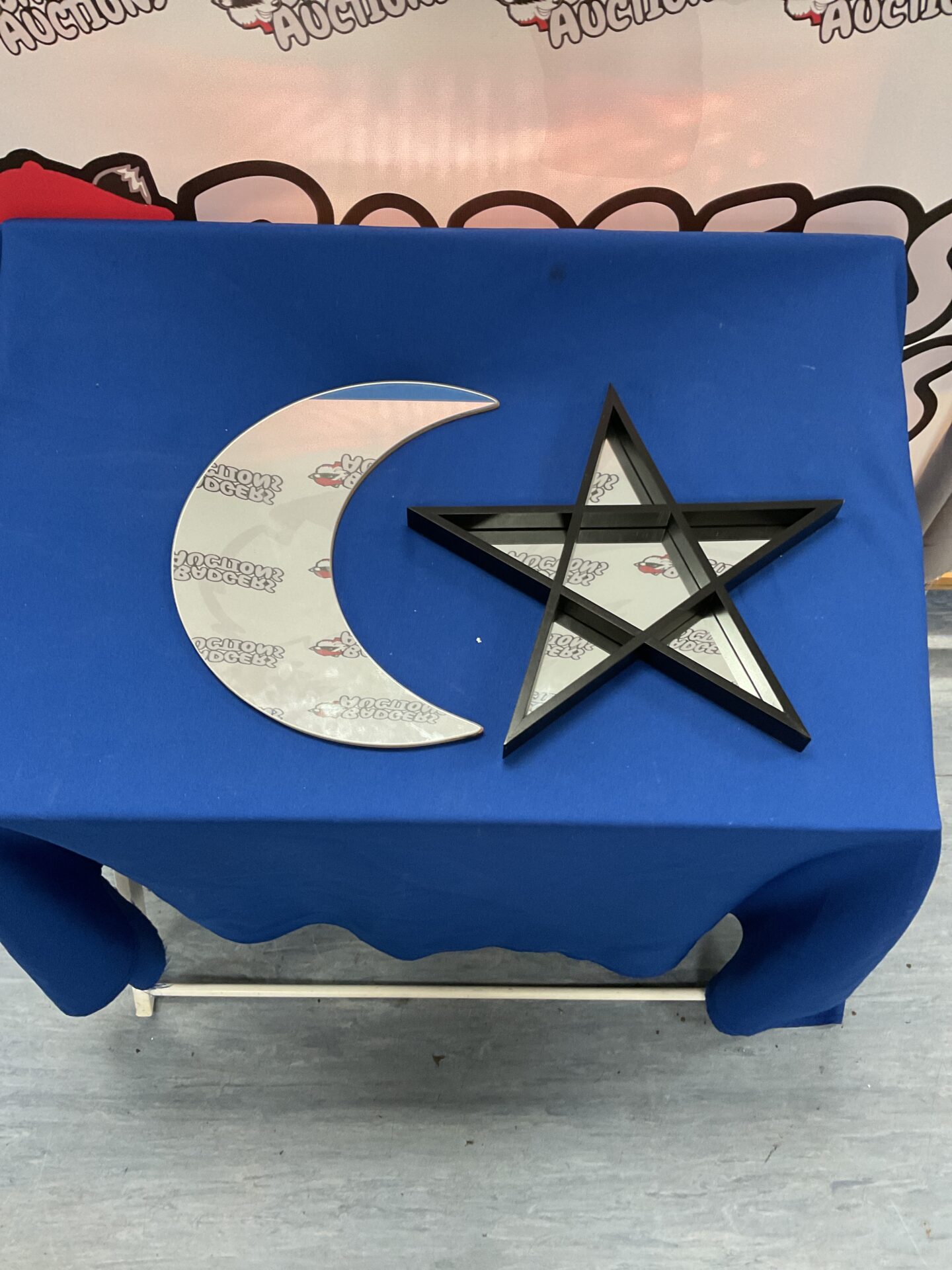 424 Two mirrors inc star shaped mirror and moon shaped