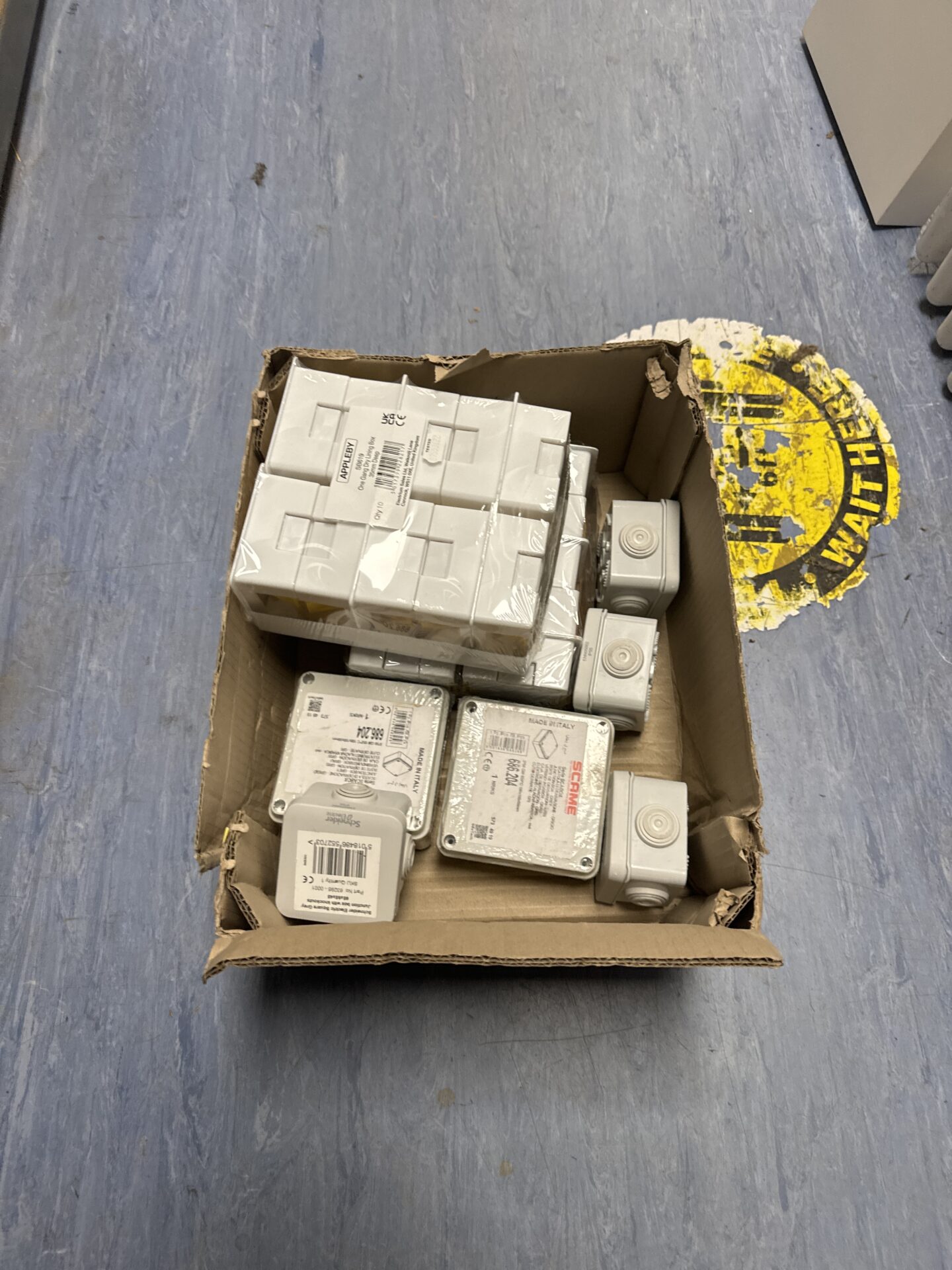 882 Selection of new electrical dry lining boxes