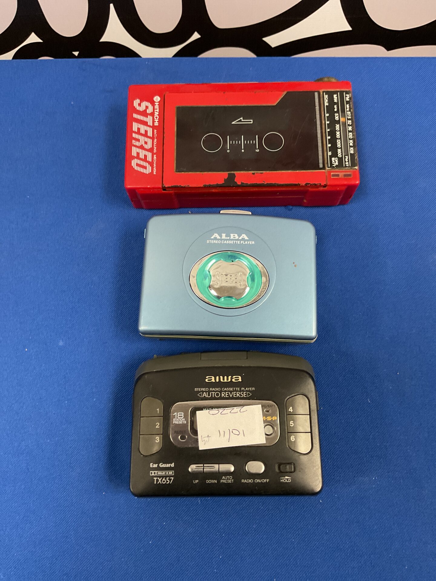 172 Three Walkmans from Hitachi Alba and Aiwa