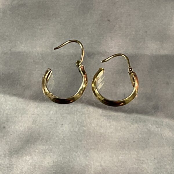 Pair of classic 9ct gold hoop earrings, vintage style.