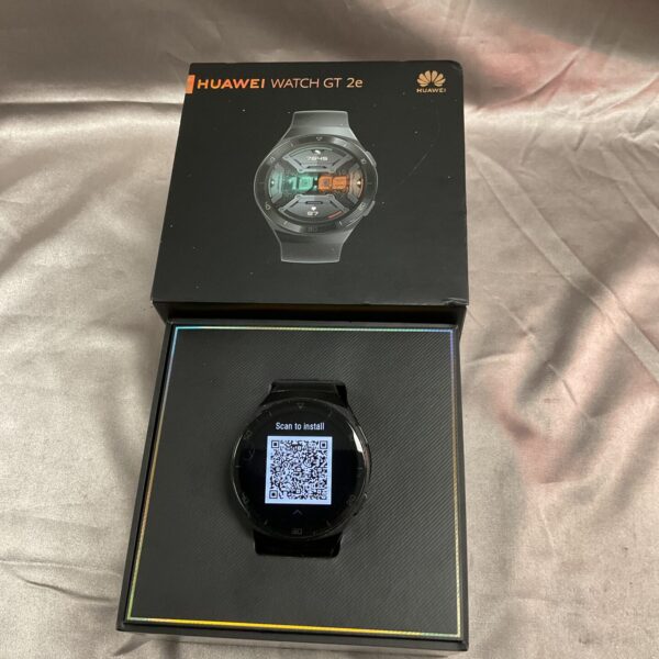 Huawei Watch GT 2e smartwatch on display, fitness tracker.