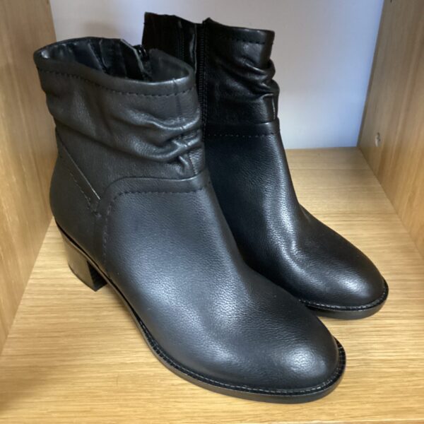 Ladies size 3.5 wide fit leather boots from M&S.