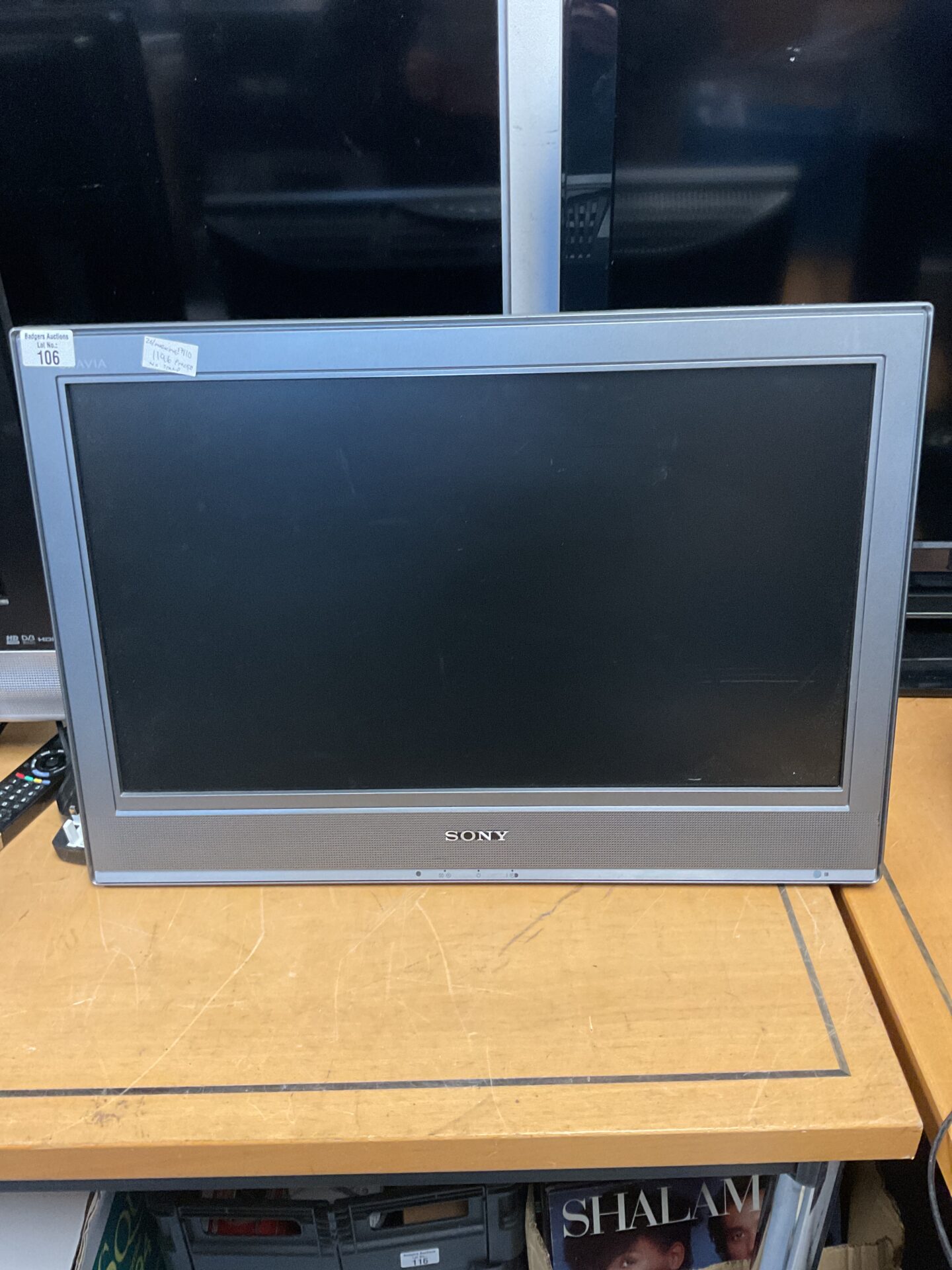 106 26” Sony Bravia flatscreen television/tv (tested working)