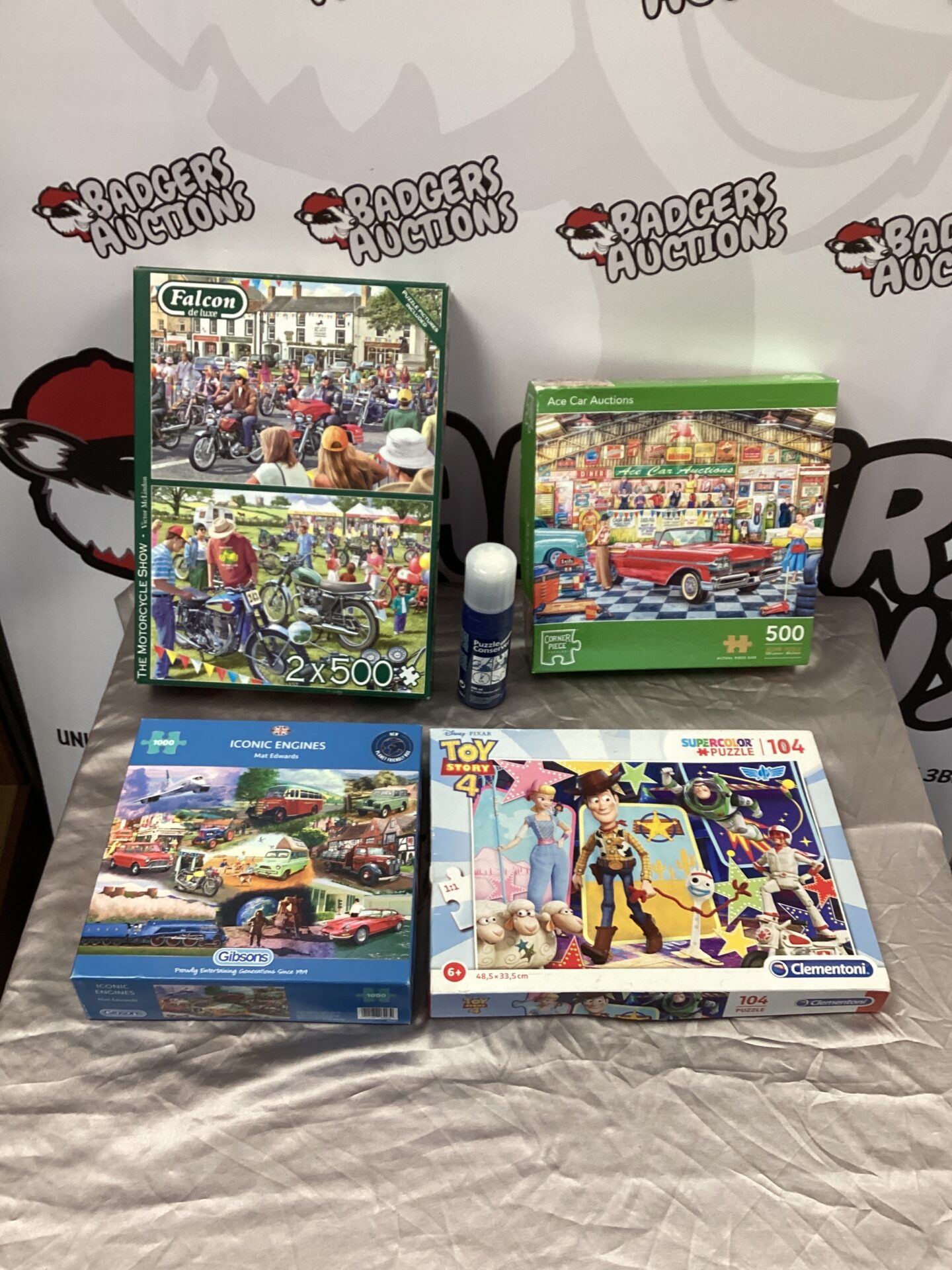 357 Four Jigsaws inc Toy Story and puzzle glue
