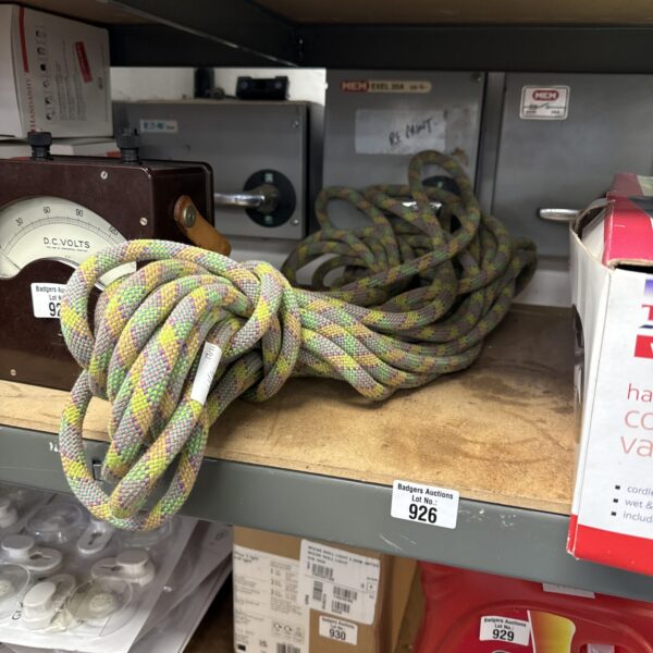 Multicoloured climbing rope for outdoor activities and mountaineering.