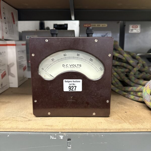 Vintage Howard Butler DC voltmeter with a clear scale.