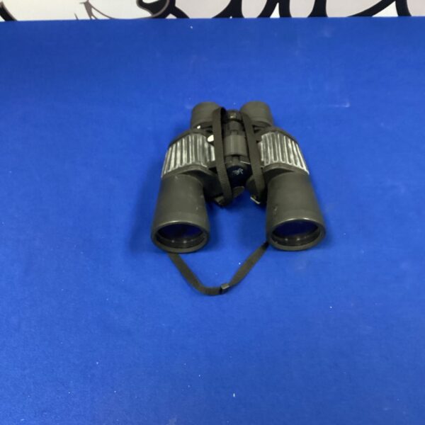 Vintage Sunagor 10x50 binoculars in used condition.
