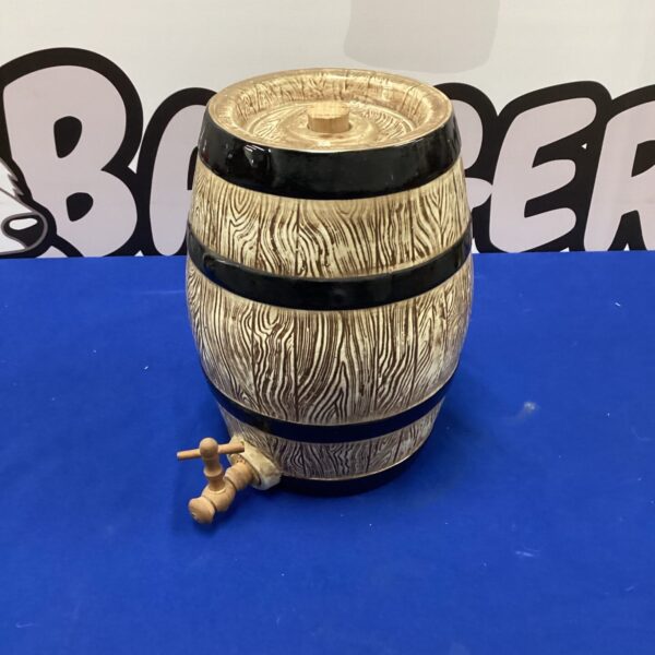Detailed Royal Norfolk Staffordshire ceramic drinks barrel with tap.