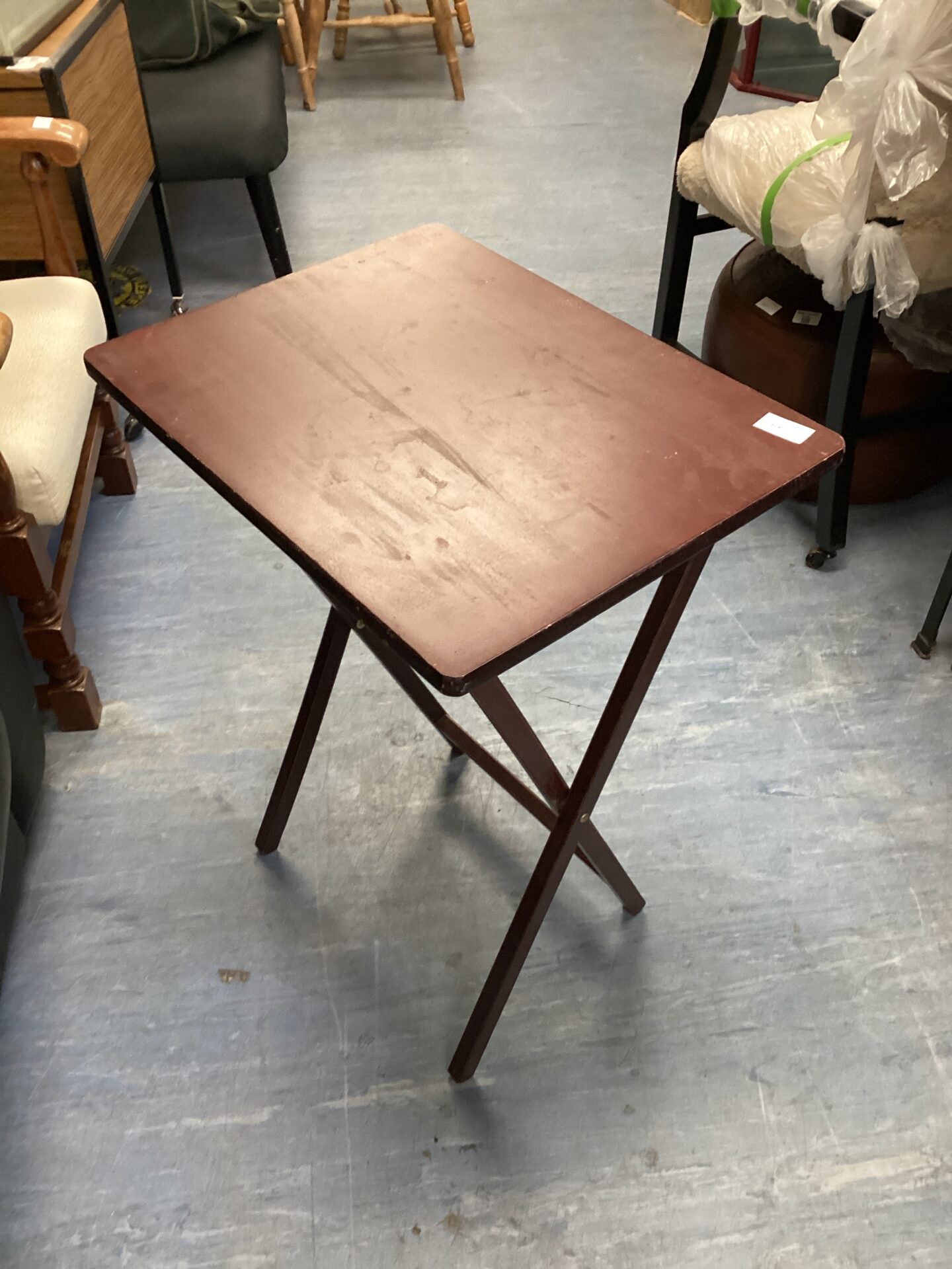 523 Folding table