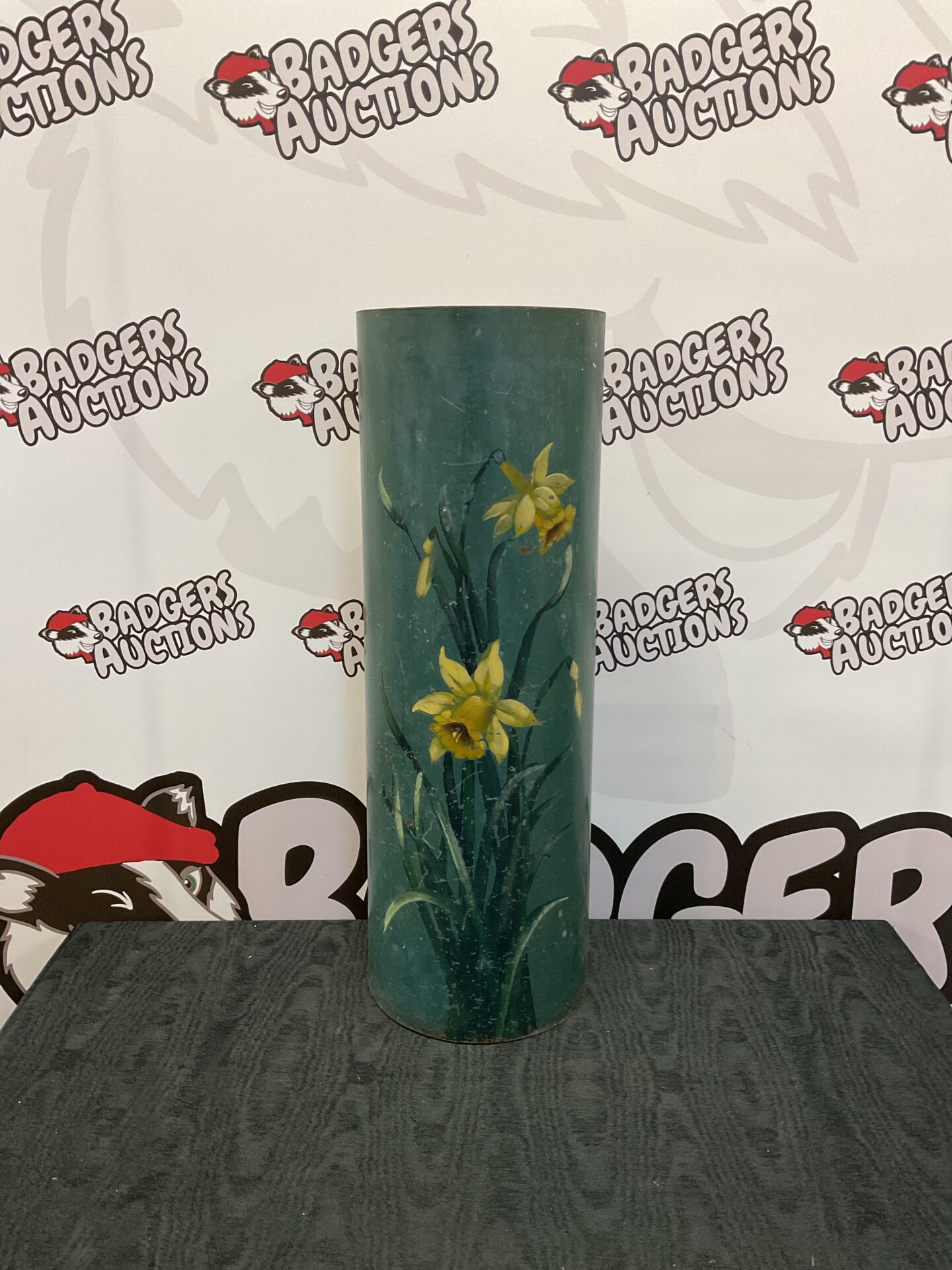 069 Vintage enamelled stick stand with daffodil design