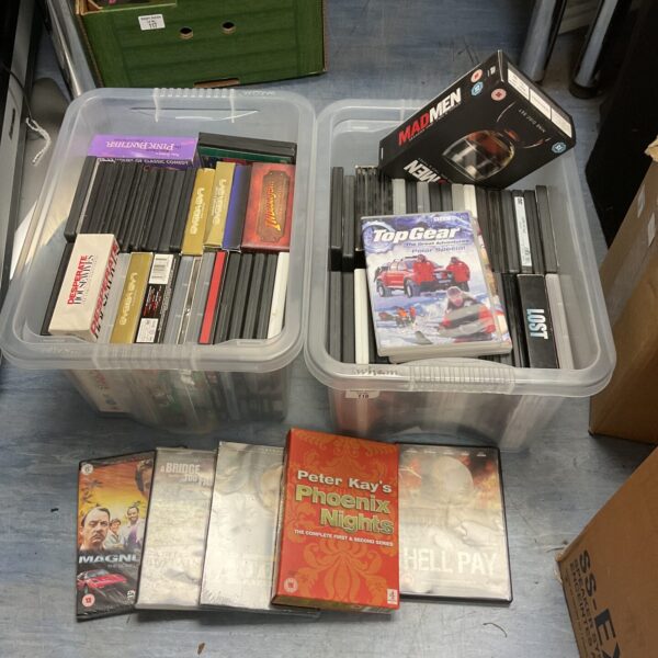Peter Kay Phoenix Nights DVD boxset and other DVDs in a lot.