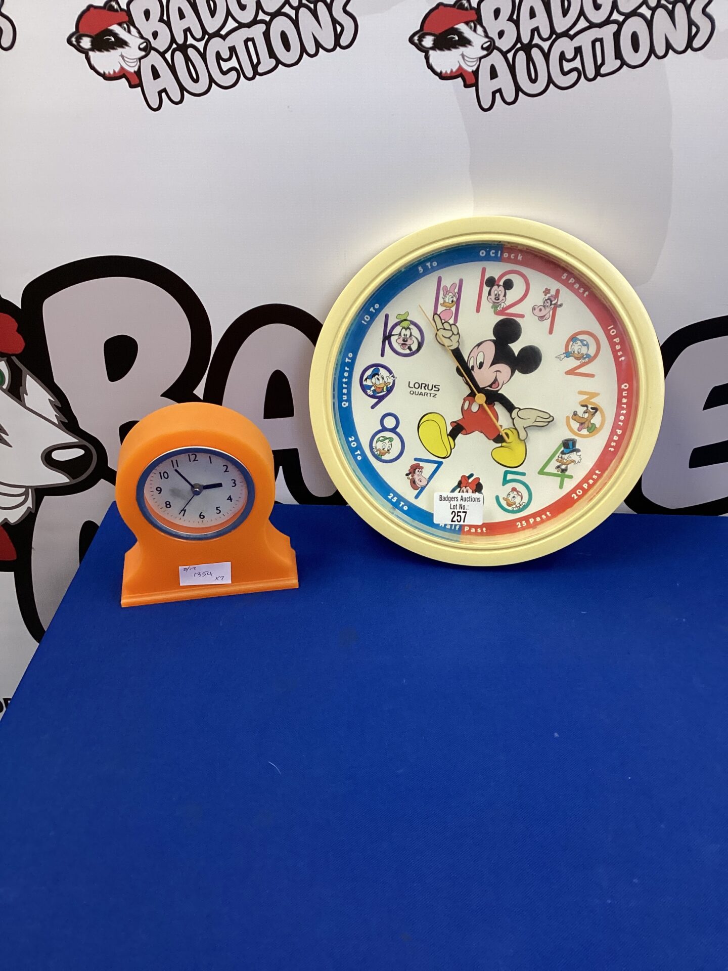 257 Two clocks inc Lorus Mickey Mouse – working
