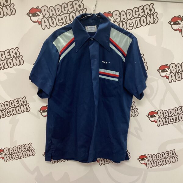Vintage Hilton bowling shirt in size medium, classic retro style.