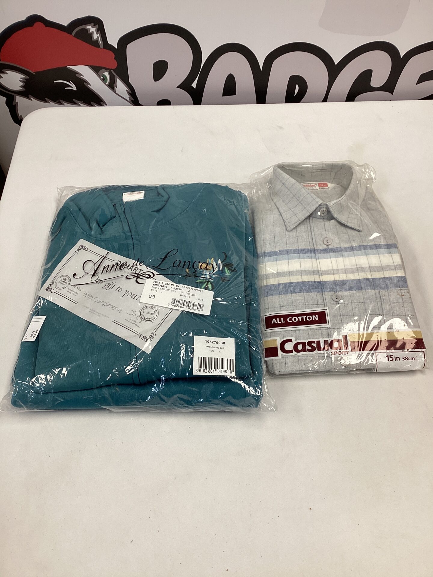 562 New anne de lancay track suit size L with new cotton shirt size 15”