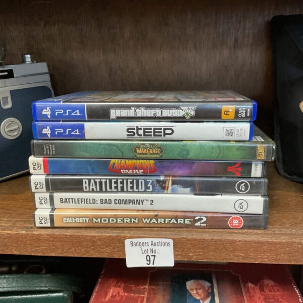 PS4 and PC games bundle featuring Grand Theft Auto V.