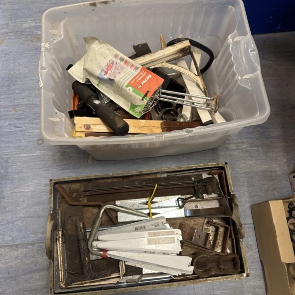 Assorted garden and DIY tools in a shed clearance lot.