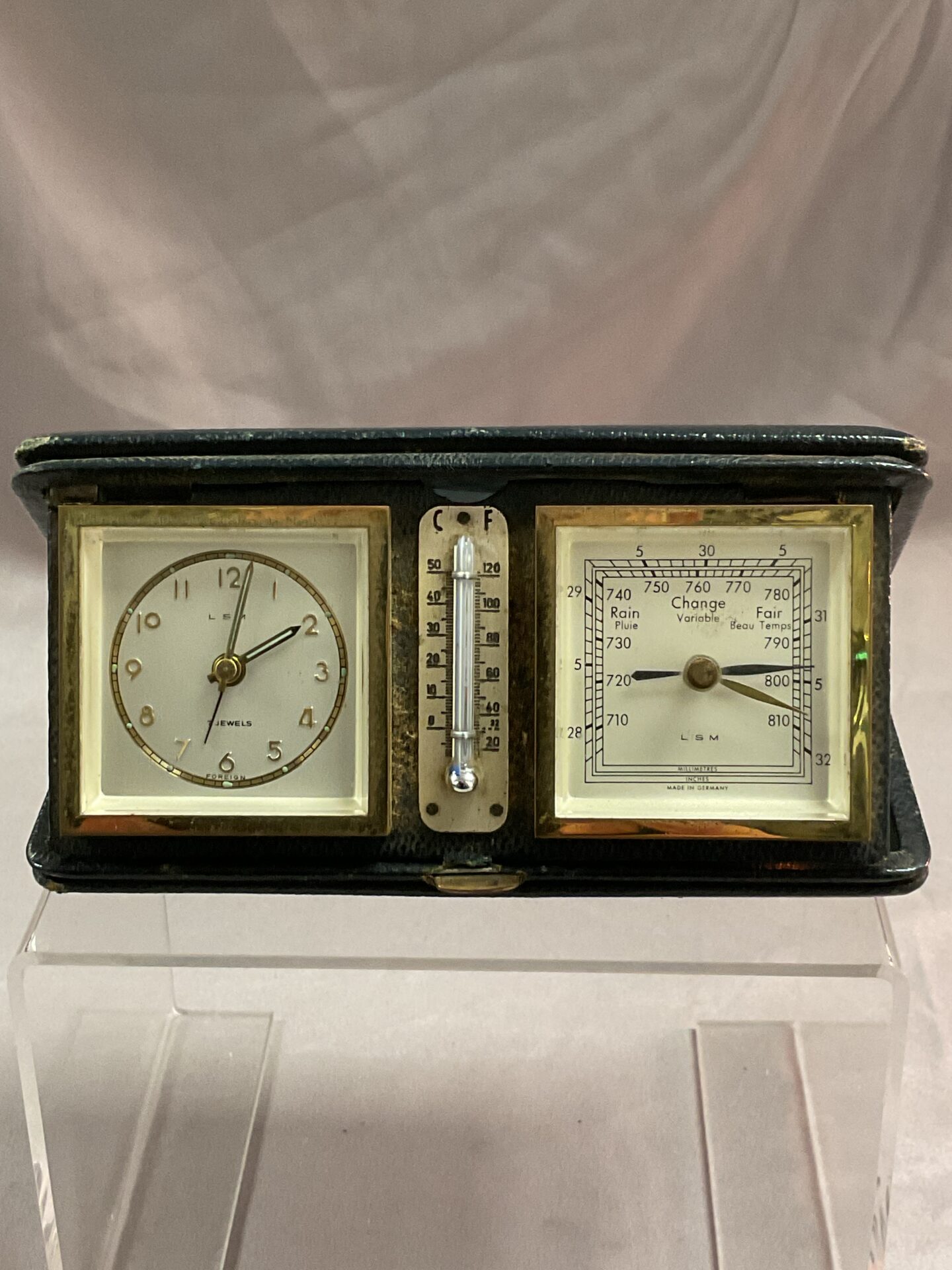 742 Vintage travel clock and barometer