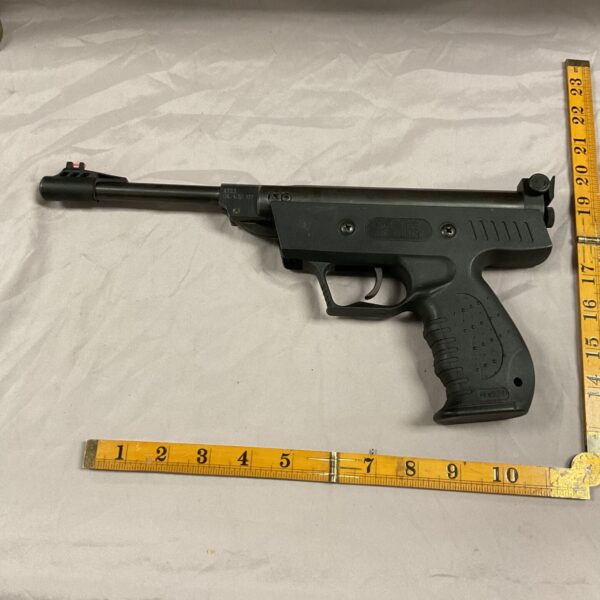 SMK XTS .177 air pistol shown in profile view.