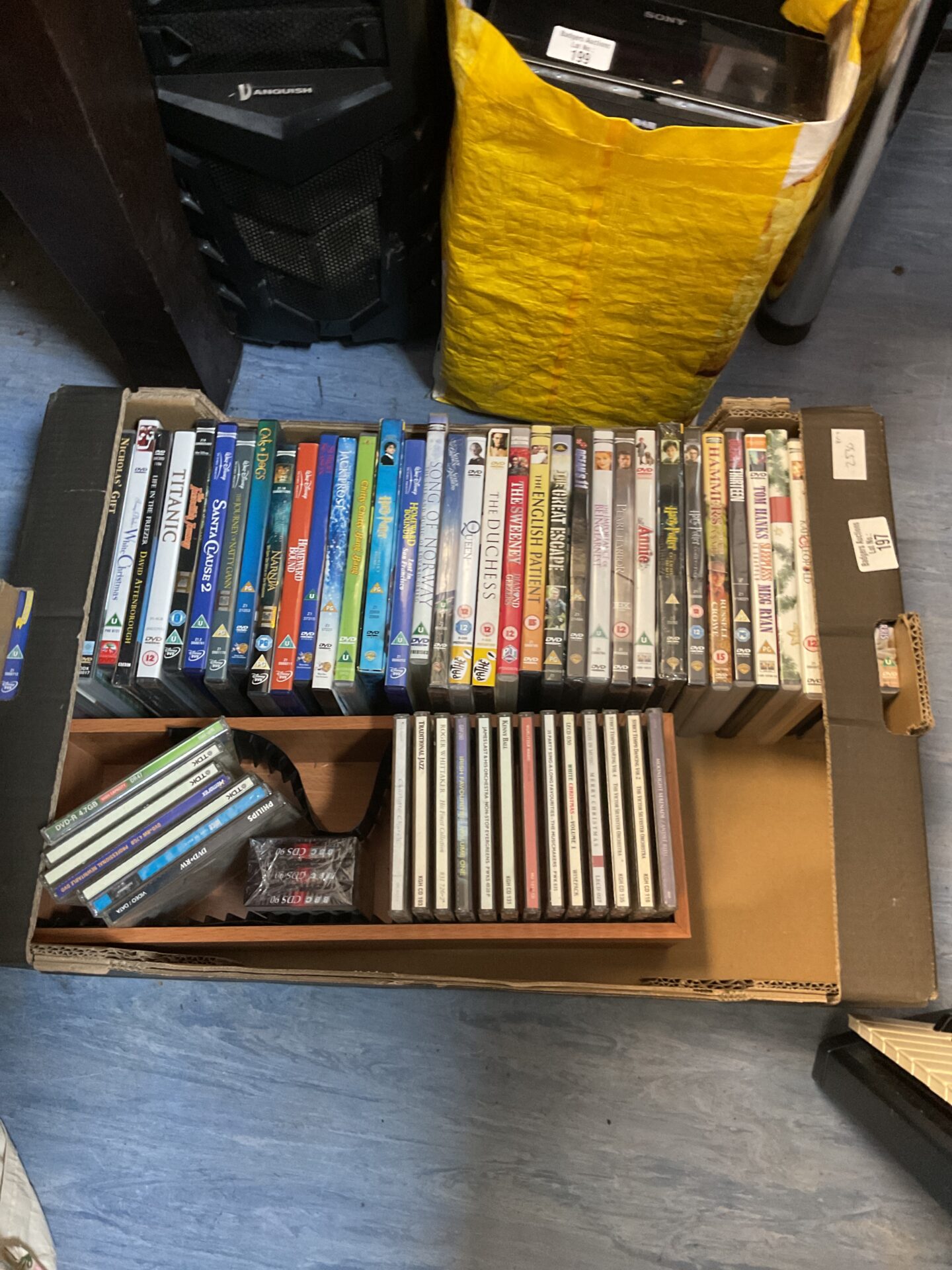 160 Tray of dvds & music cds some sealed