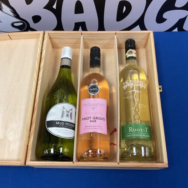 Wine case featuring Root 1 and Mud House bottles.