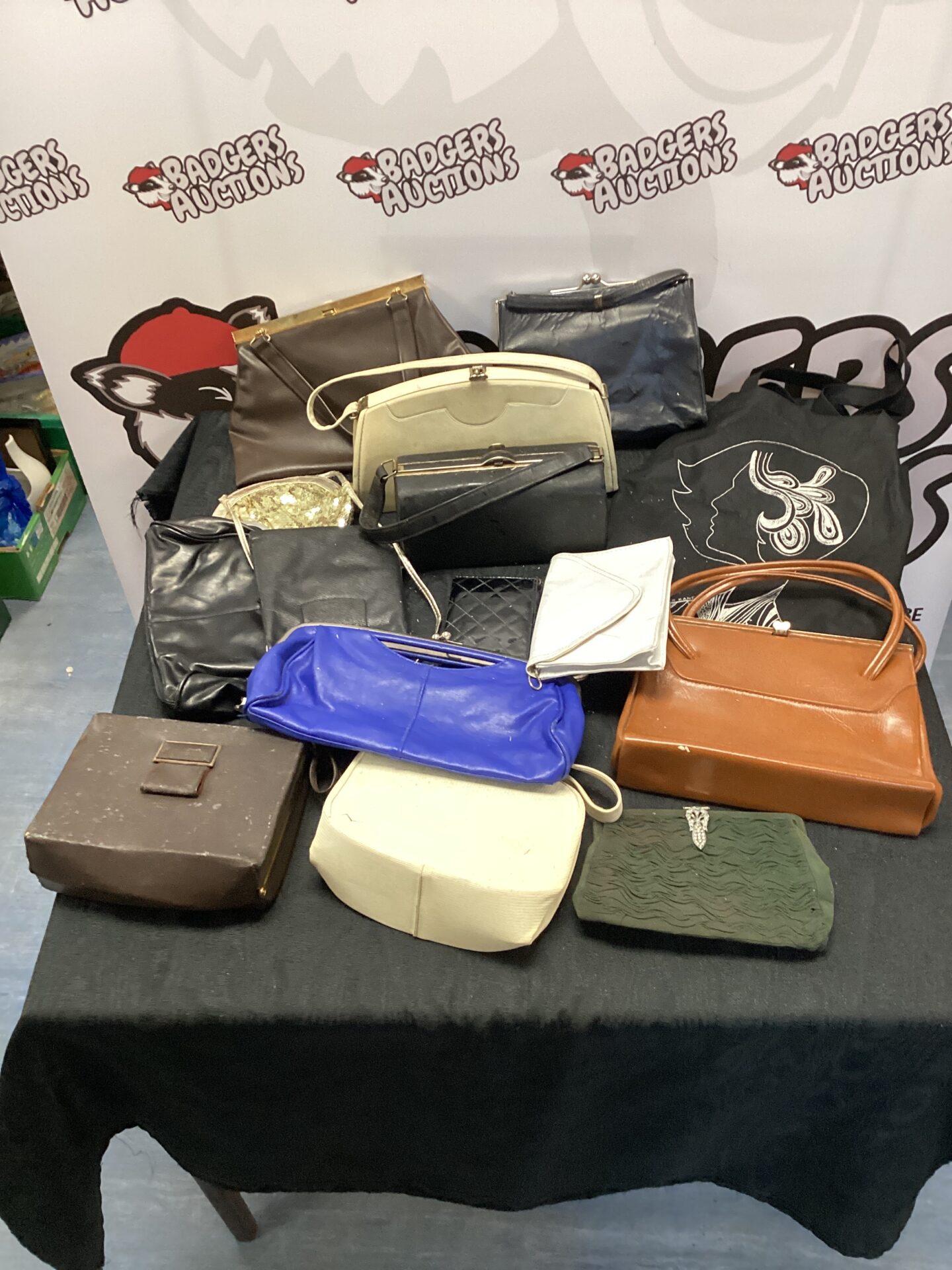 1073 collection of 1920s & 1950s handbags