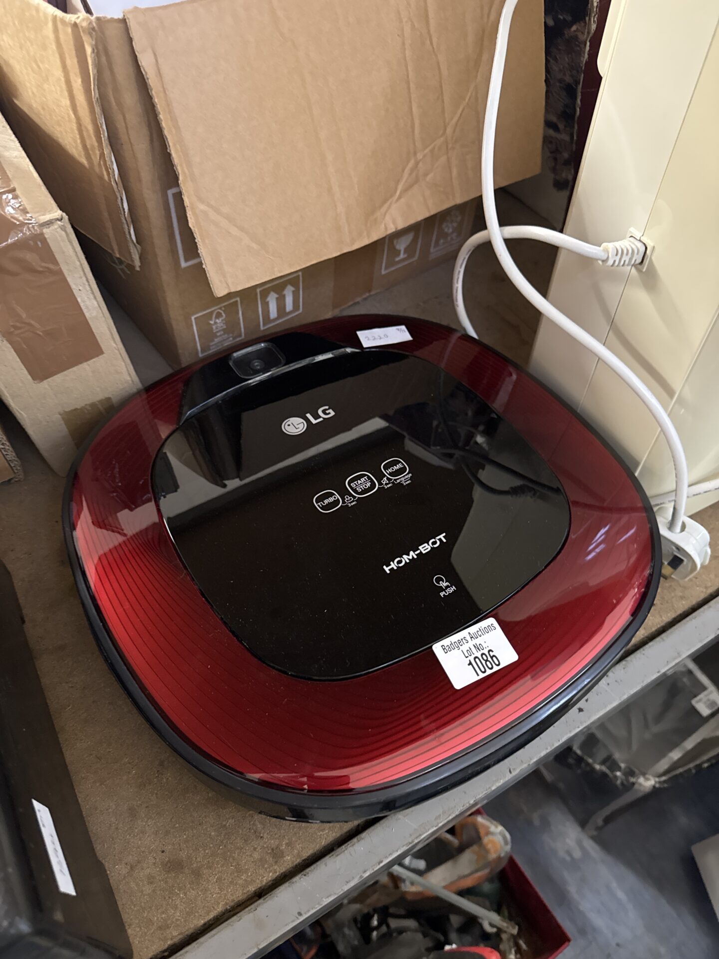 1086 LG hom-bot robot hoover body only – untested, no charger or dock