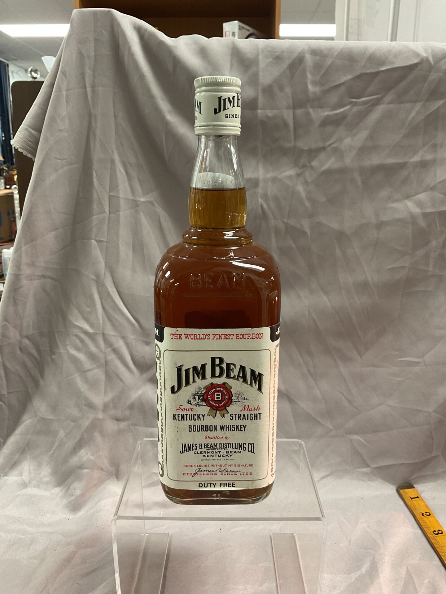 937 1ltr bottle Jim bean Kentucky straight bourbon whiskey