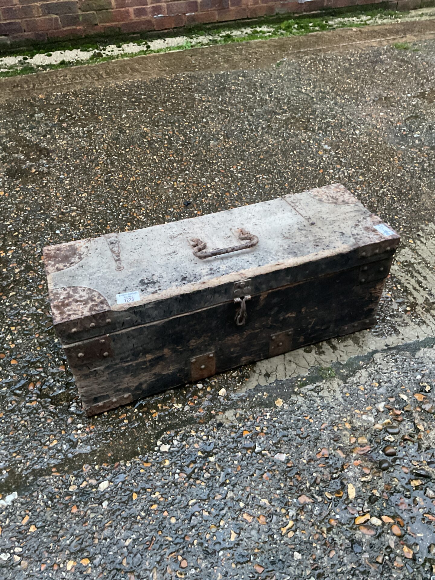 1228 Vintage wooden trunk