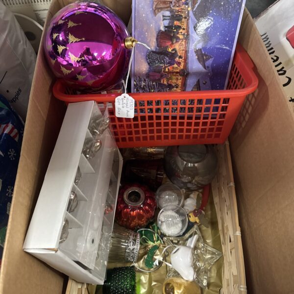 Vintage Christmas baubles lot including a 1970s Avon ornament.