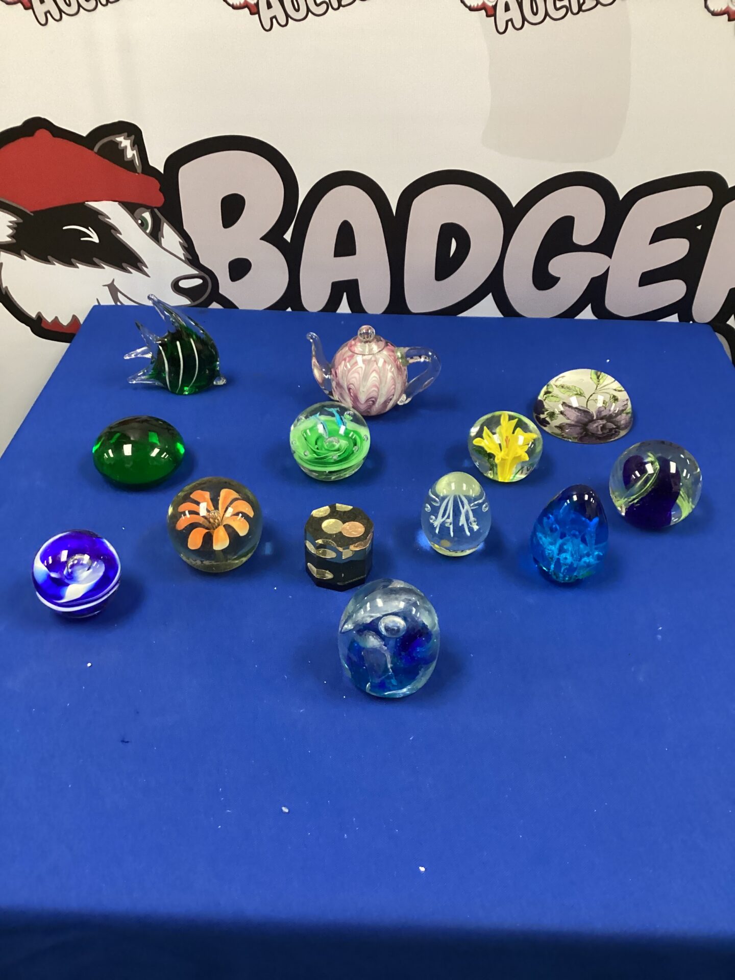 282 Quantity of glass paperweights