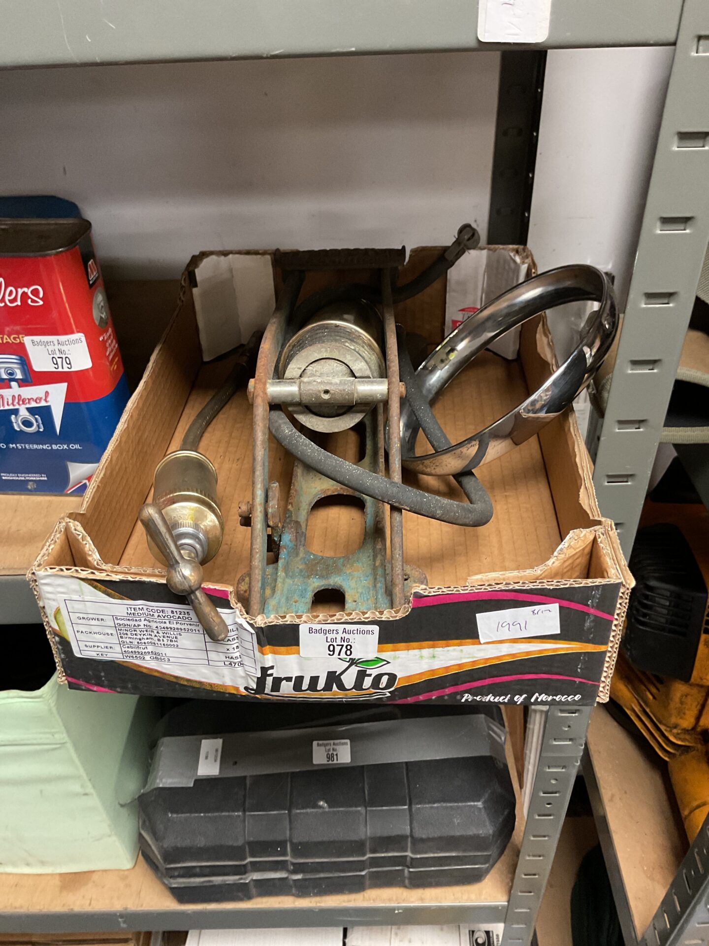 978 tray of mixed including vintage foot pump
