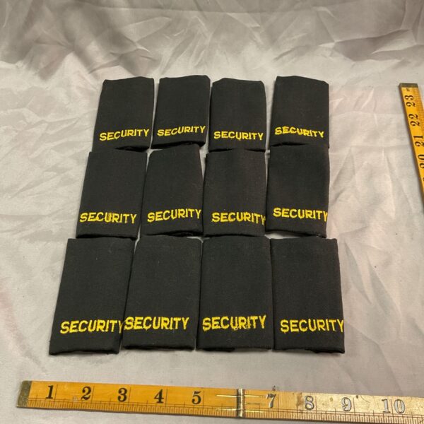 Six pairs of security epaulettes sleeves