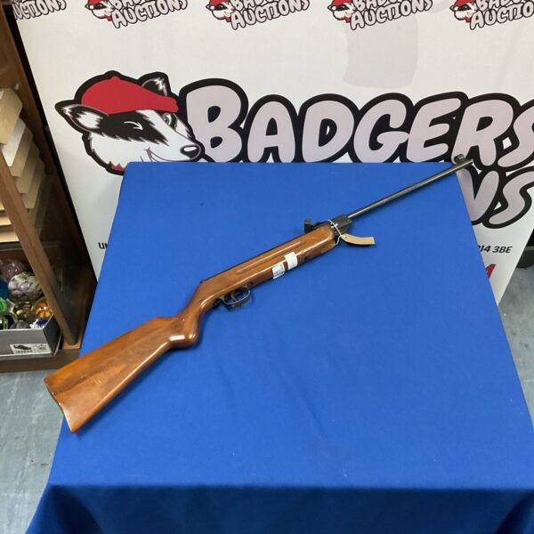 Weihrauch HW30 .22 air rifle, classic German spring powered airgun.
