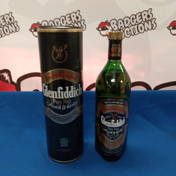 Vintage Glenfiddich Scotch Whisky in original tube.