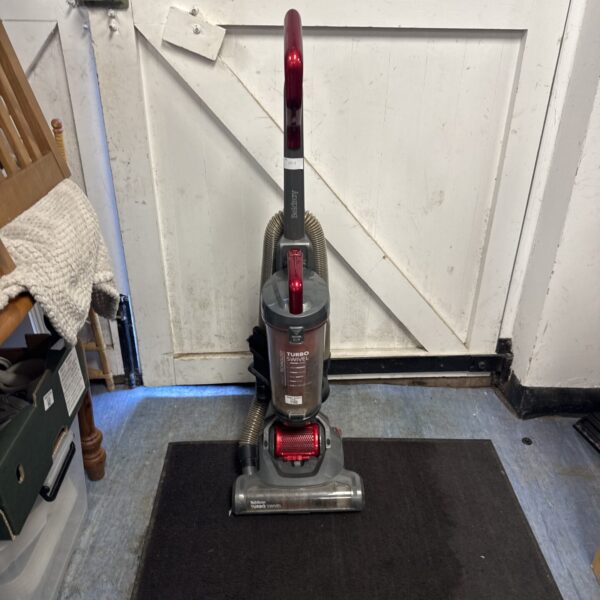 Beldray Turbo Swivel cylinder vacuum cleaner for home use.