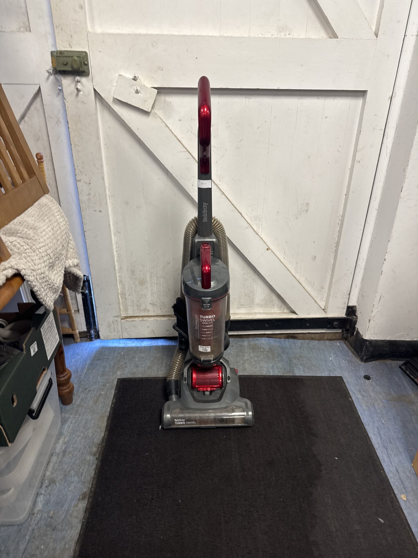 1139 Beldray turbo swivel hoover – working