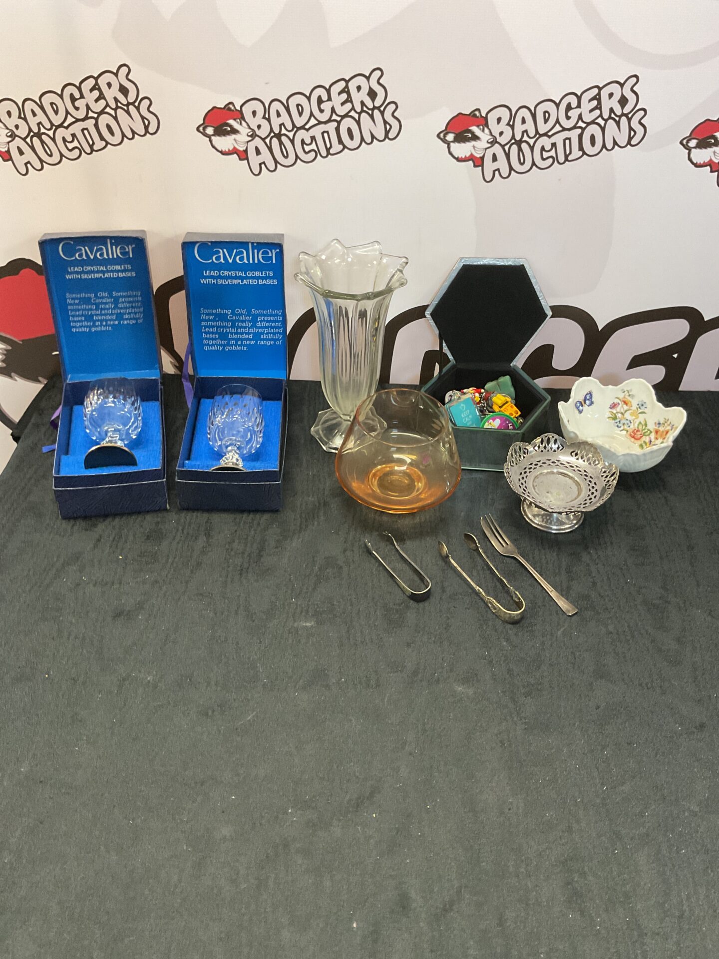 442 Box if mixed inc silverplate, glassware and cavalier lead crystal goblets