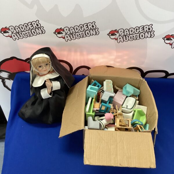 Vintage dolls house furniture and nun doll lot for collectors.