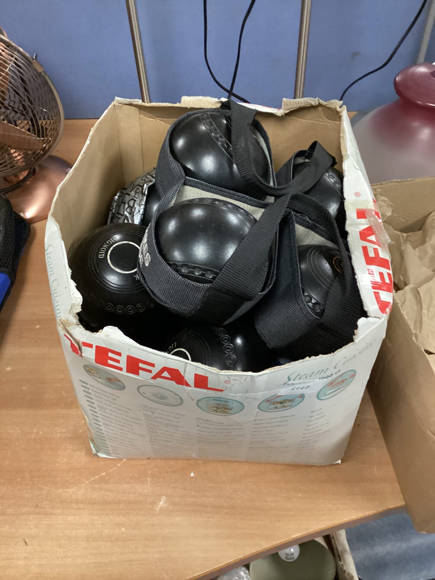 653 Box of garden bowls, four sets