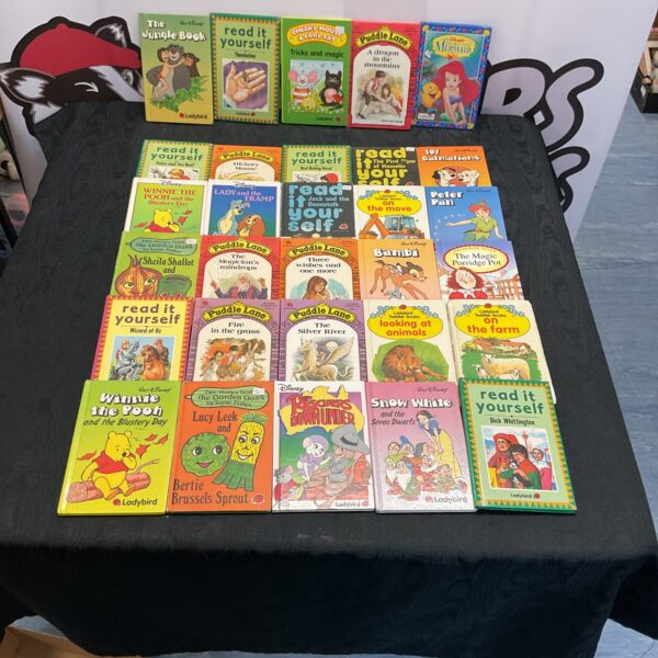 Vintage lot of Ladybird and Disney books for collectors.
