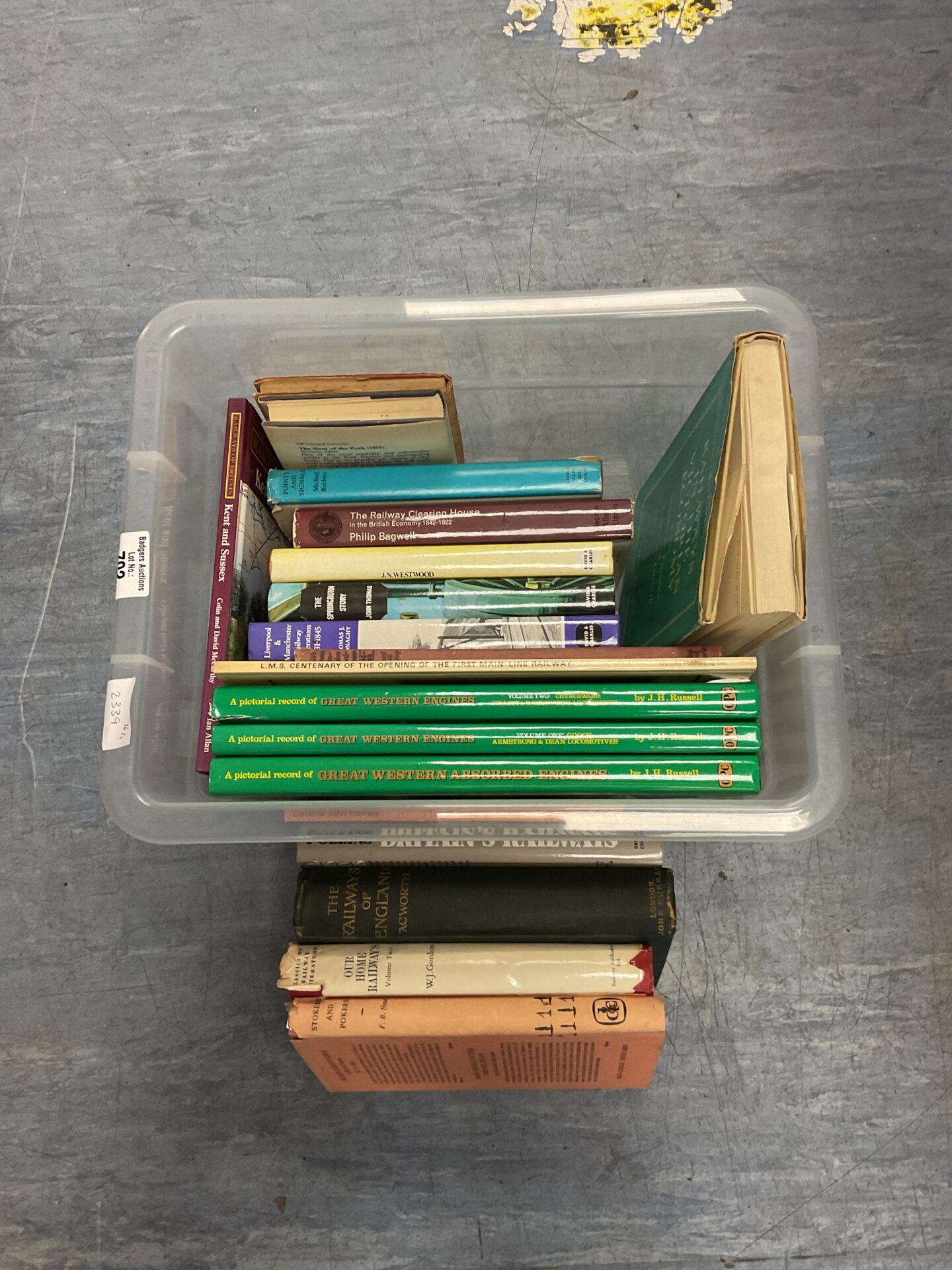 691 Collection of British railway train books