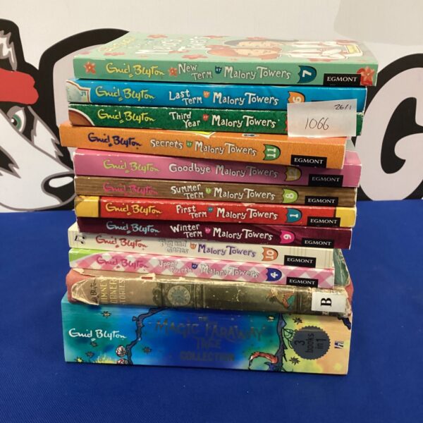 Vintage Enid Blyton Malory Towers books collection for collectors.