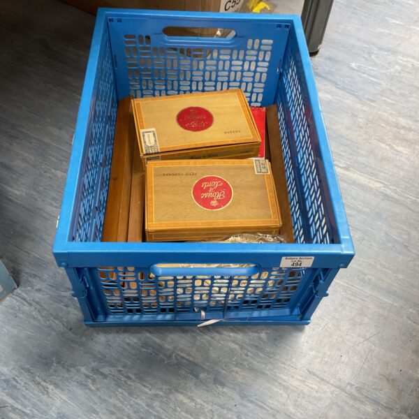 Crate of vintage board games including mahjong set.