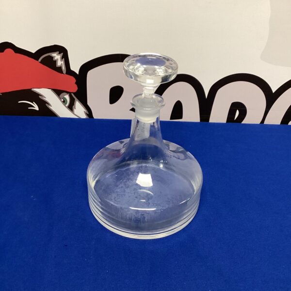 Darlington Crystal ships decanter, detailed ship inside glass.