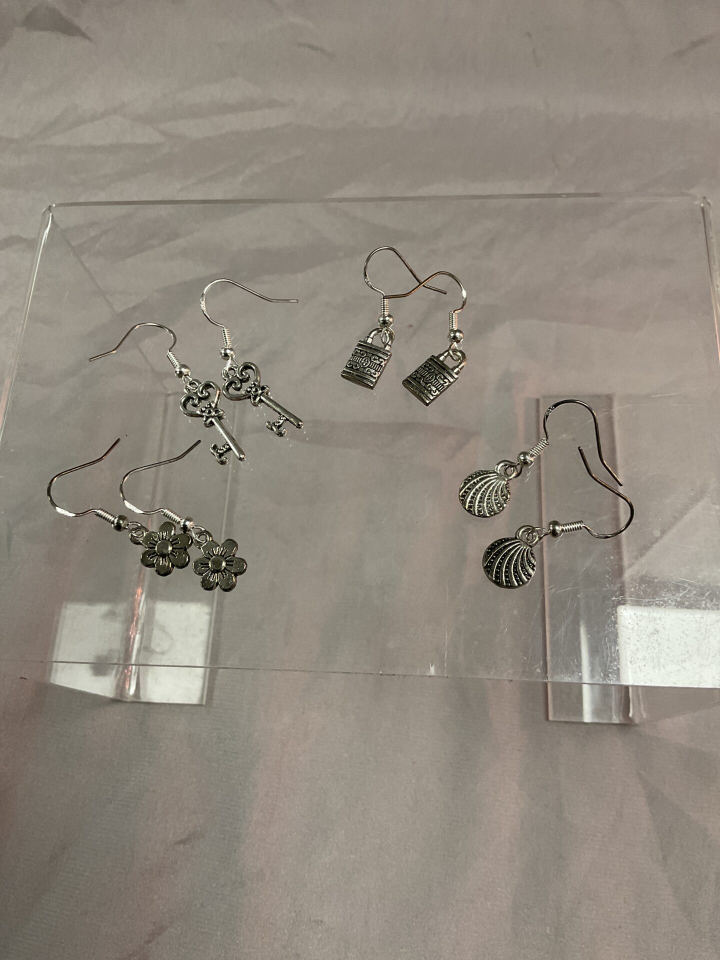864 Four pairs 925 silver earrings