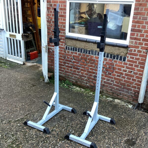 Homecom barbell weightlifting rail for home gym use.