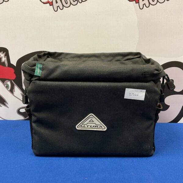 Front view of a vintage Altura camera bag.