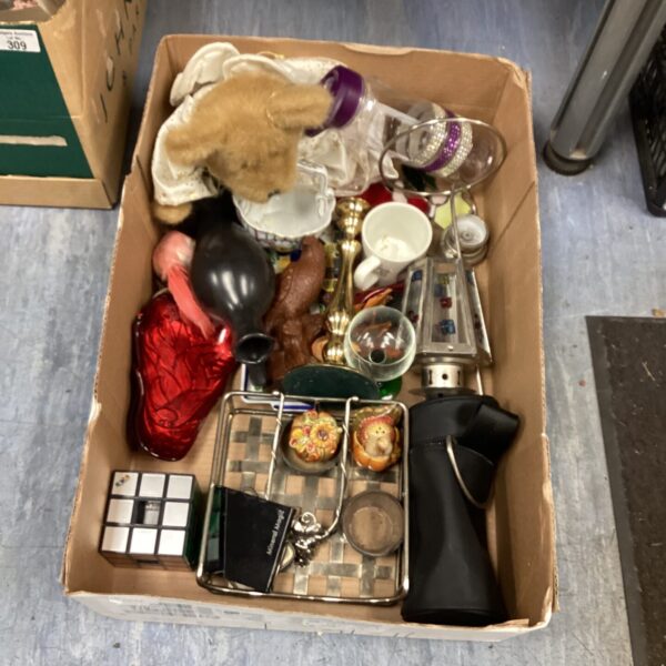 Mixed lot of vintage collectibles including a brass candlestick.